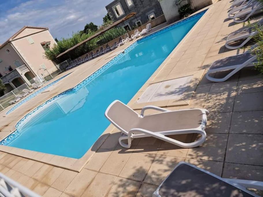 Lou Olivie, Appartement Climatise Avec Piscine Aux Pieds Alpilles Paradou Exterior photo
